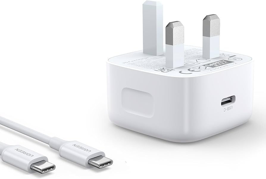 Ugreen USB-C Gan Fast Charger 20W With Lightning Cable 1m - White