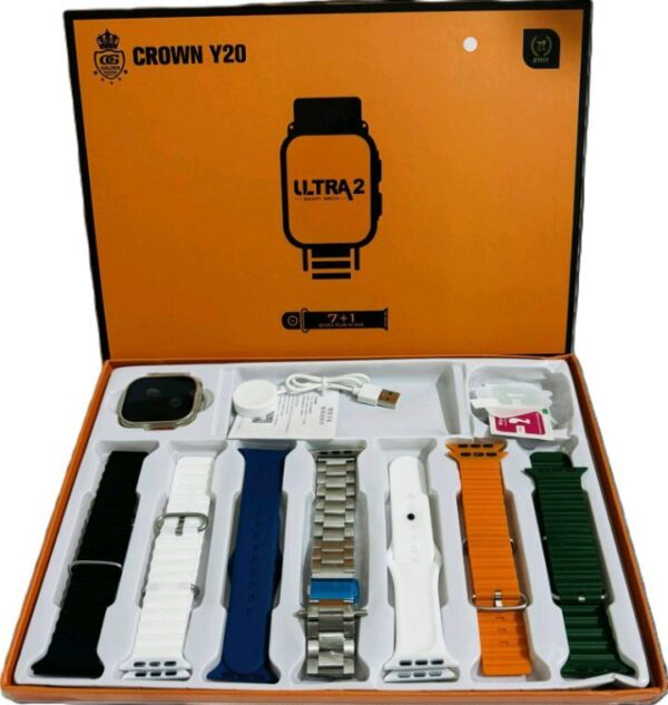 Crown Y20 Band 7+1 Ultra Smart Watch