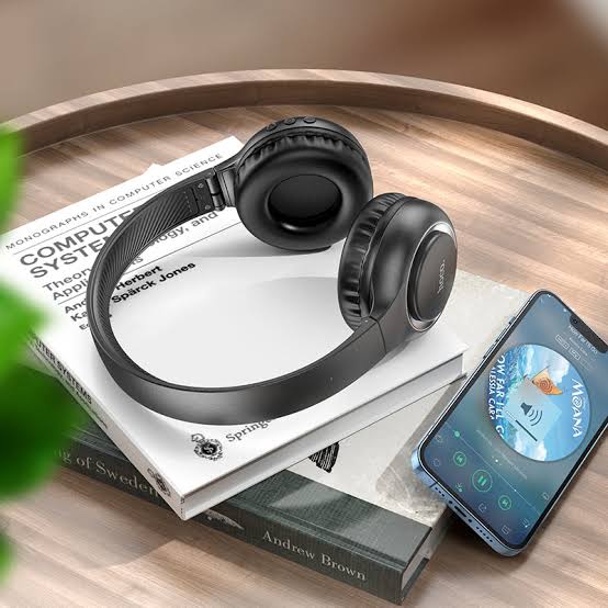 hoco Comfortablr Stereo Wireless Headset W41 Black