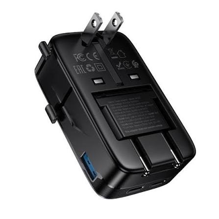 hoco Ultra-Thin Universal Conversion Charger AC35 Black