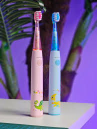 Green Lion Kids Brush 2W