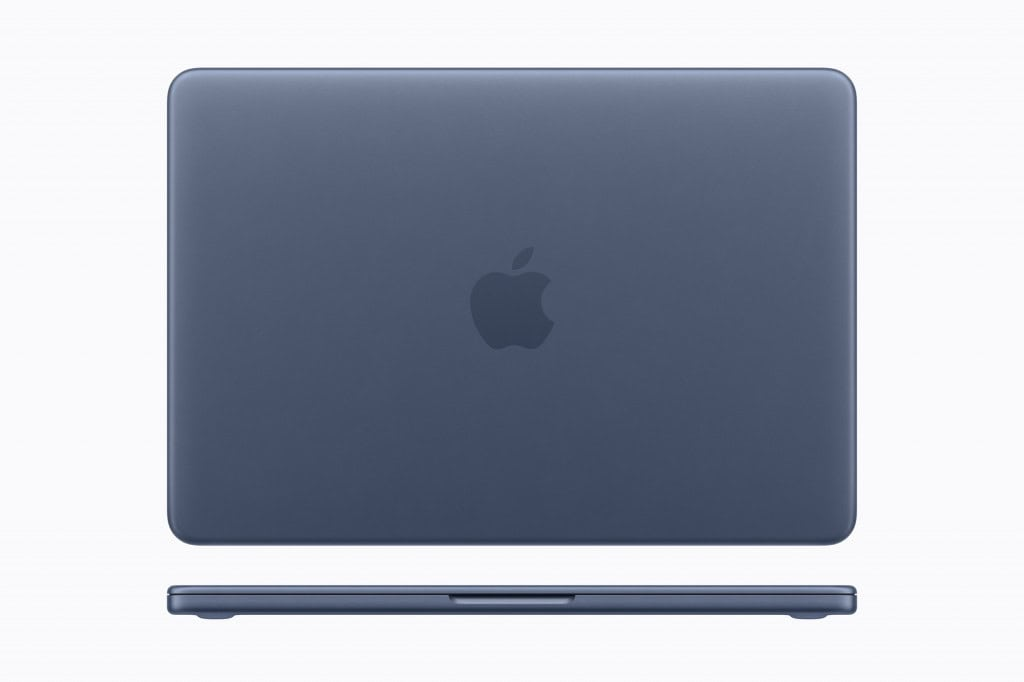 APPLE MACBOOK NEO 13 INCH 256GB/8G SILVER